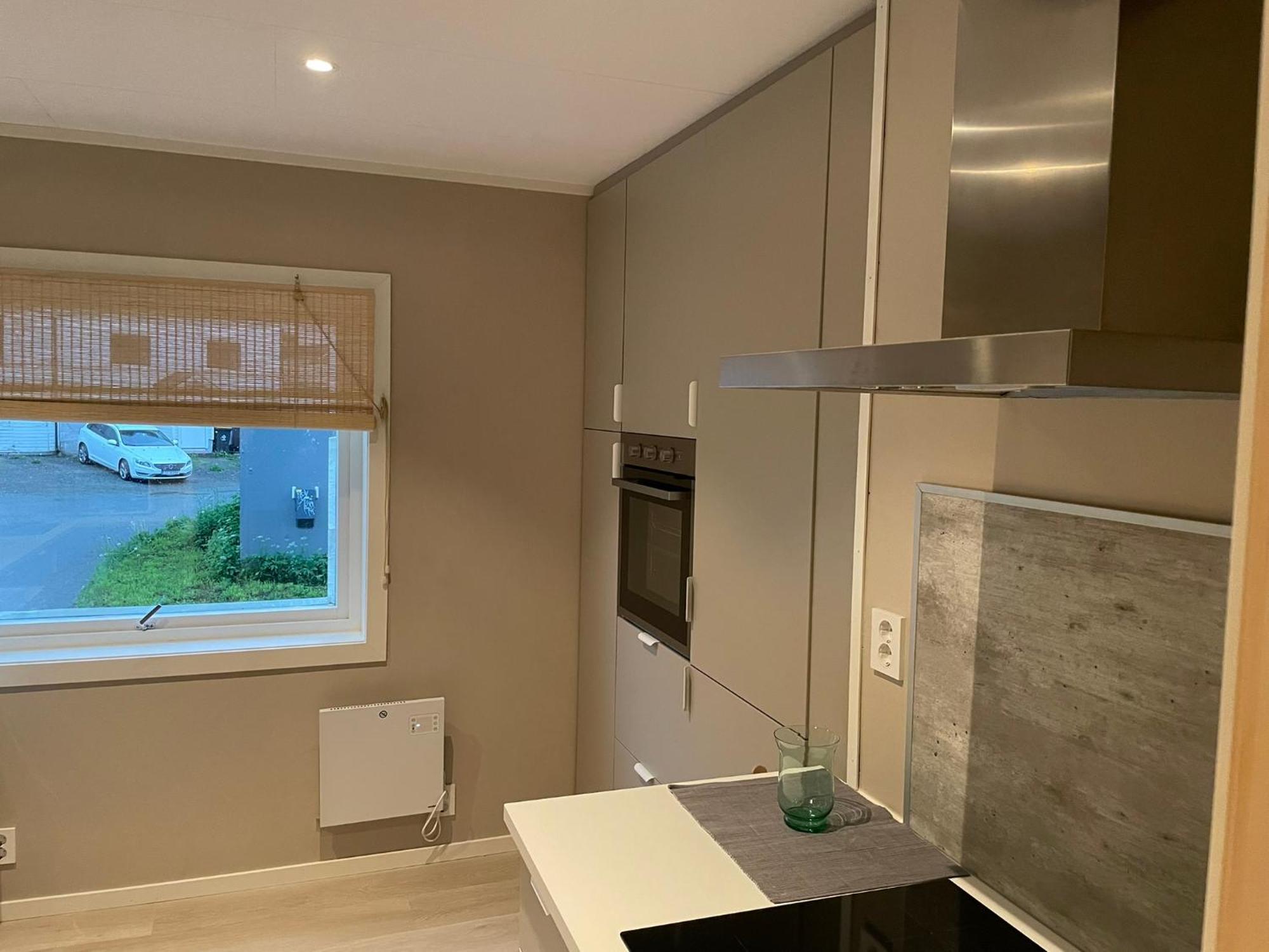 Centrally Located Apartment In Classic Townhouse 特罗姆瑟 外观 照片